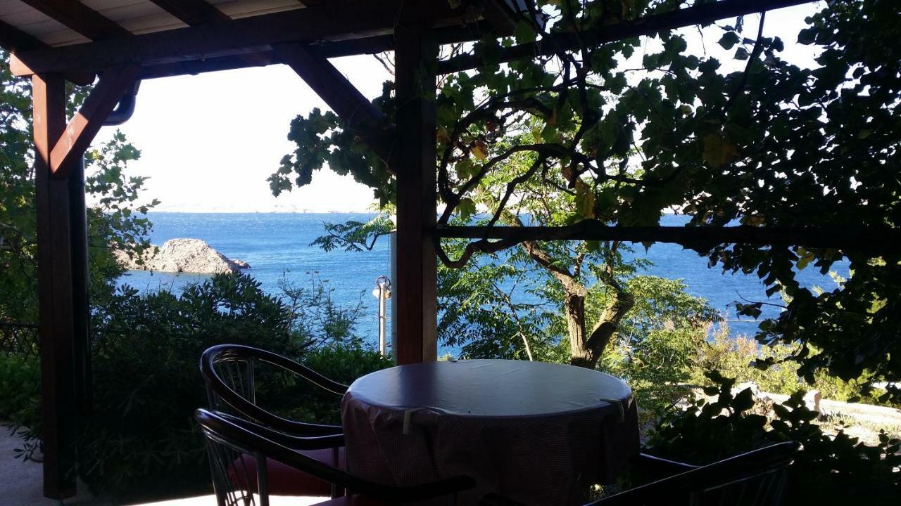 Holiday Home Rudelic Lukovo Šugarje エクステリア 写真